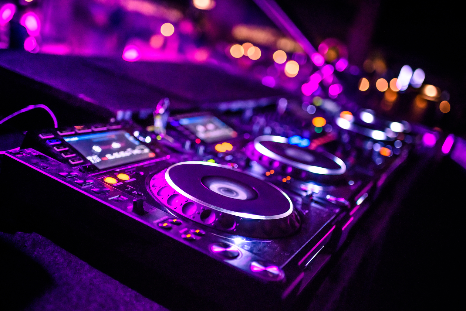 Nightlife and Entertainment in Lee's Summit, MO